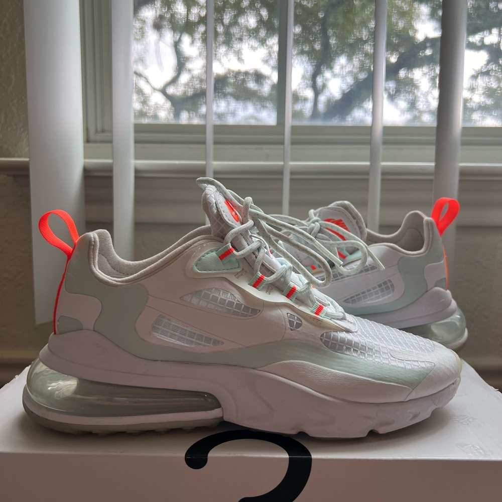 Airmax 270 React SE